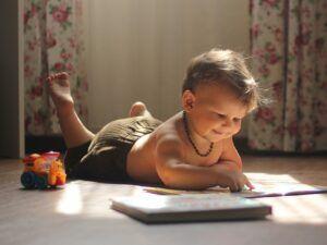 Activité bébés de 0 à 9 mois, Pâques, oeufs, lapins… avec Typhaine