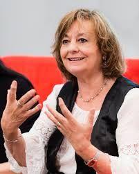 Aperitiu poètic amb Ana Blandiana en català i francès