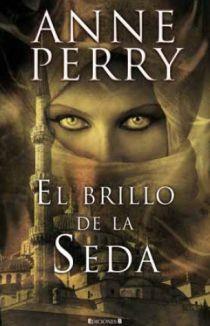 EL BRILLO DE LA SEDA | 9788466634823 | PERRY, ANNE
