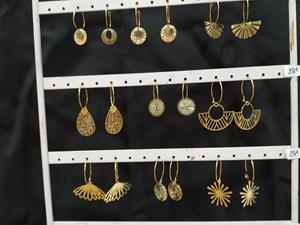 PAULETTE BOUCLE CREOLES LAITON DORE | BOUCLE24